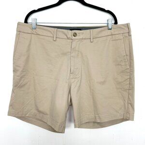 Express 6" Inseam Shorts Beige Flat Front Casual 38 Waist